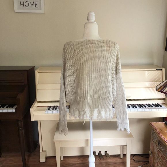 Young Fabulous & Broke Chunky Knit Distressed Raw Hem Oversized Sweater Size S/M - Picture 3 of 13